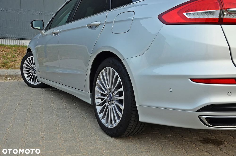 Ford Mondeo 2.0 EcoBlue Allrad Titanium - 23