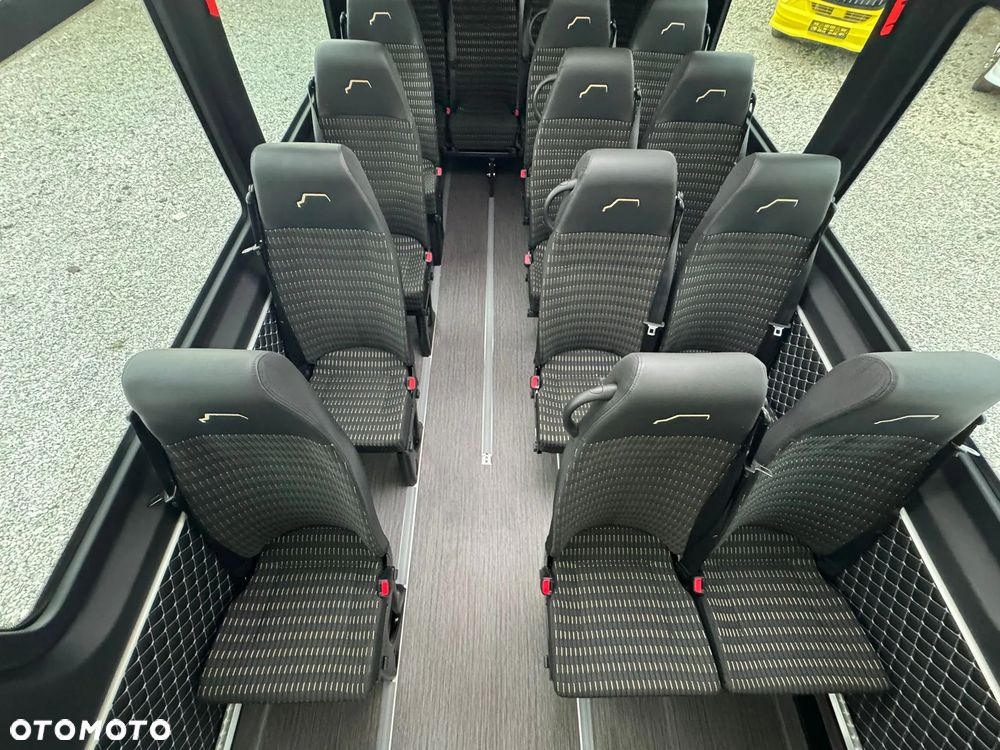Mercedes-Benz E-Sprinter Mercus - 13