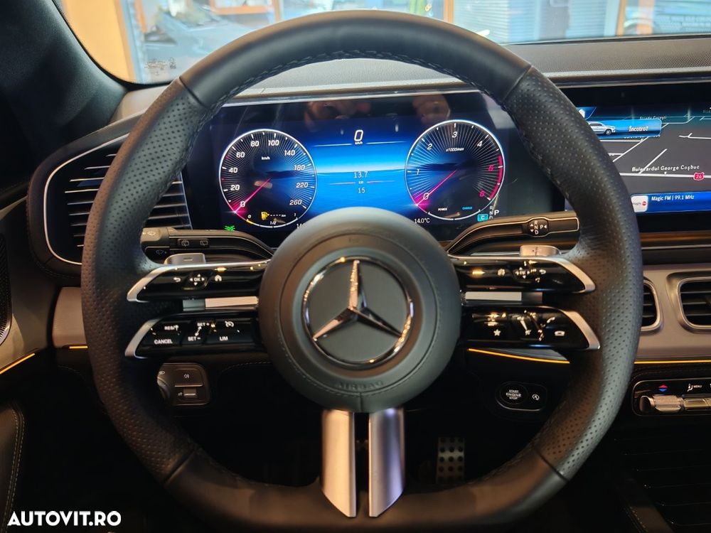 Mercedes-Benz GLE - 23
