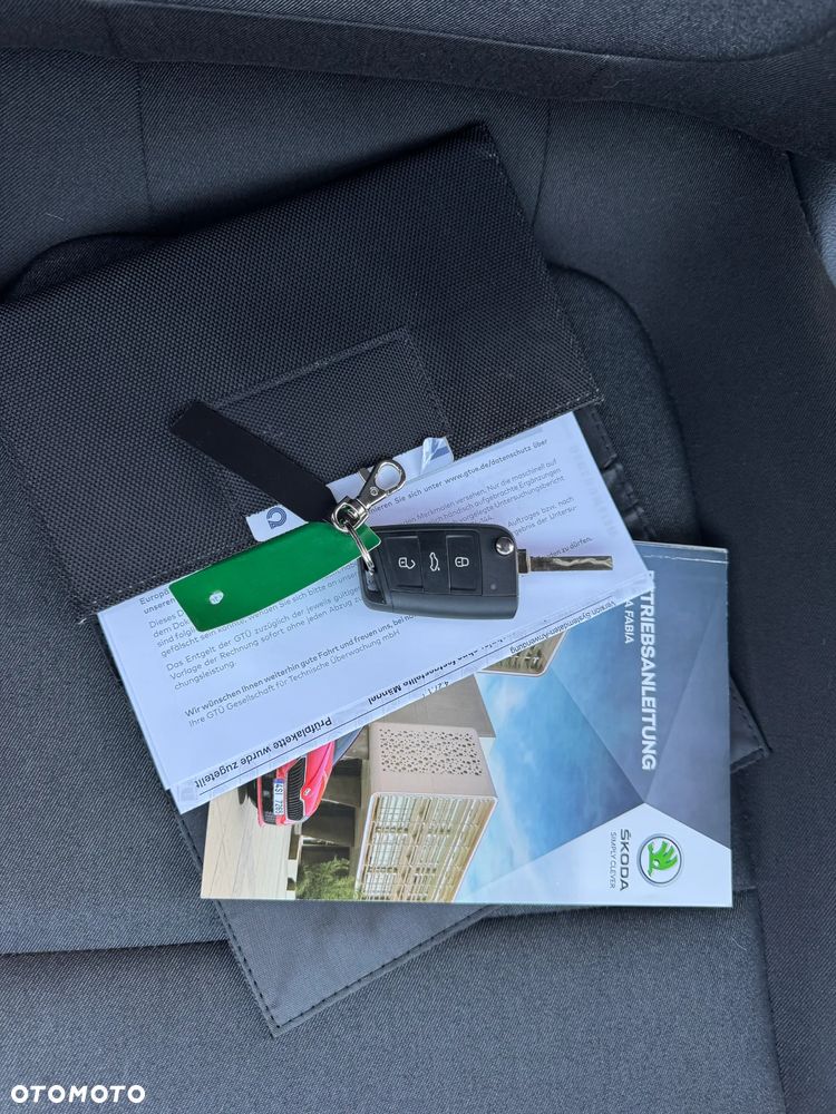 Skoda Fabia 1.2 TSI Edition - 27