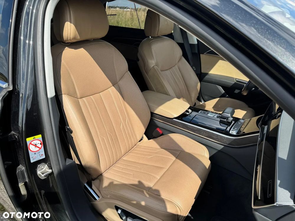 Audi A8 L 55 TFSI quattro tiptronic - 35