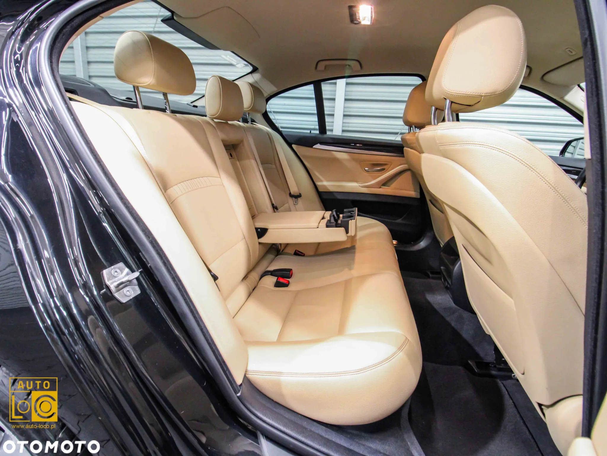 BMW Seria 5 520d xDrive Luxury Line - 11