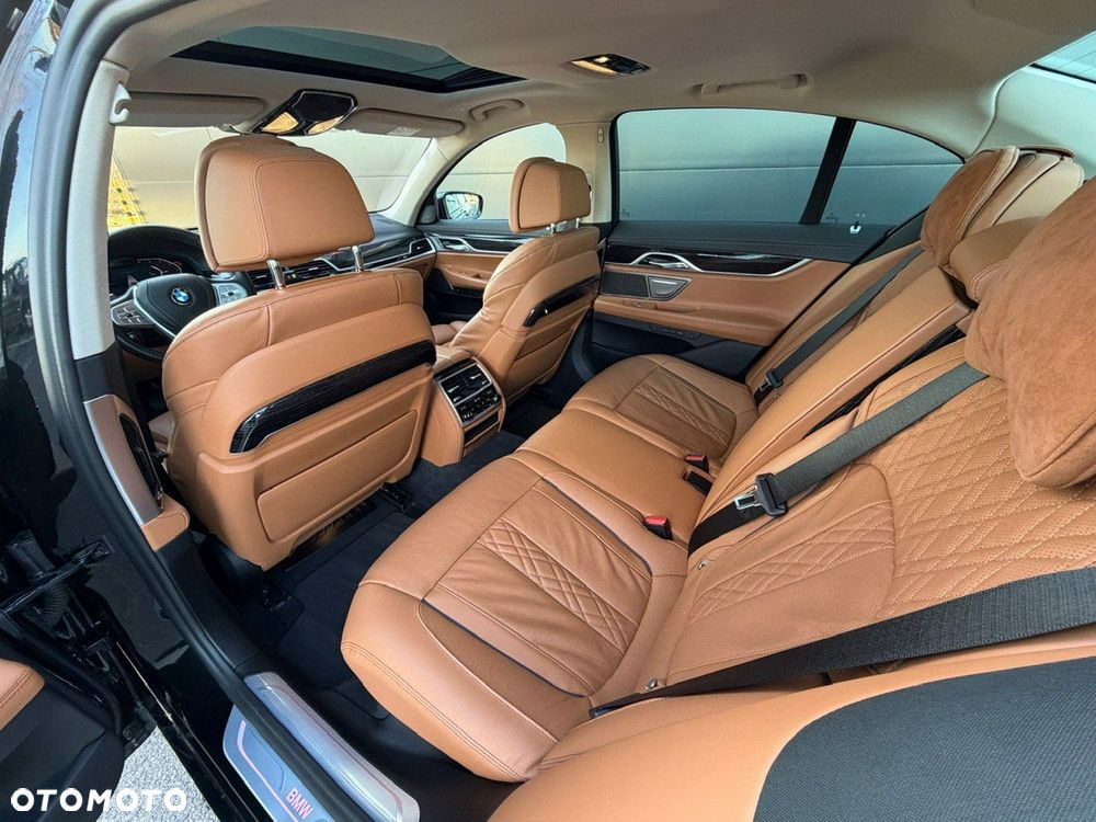 BMW Seria 7 - 19