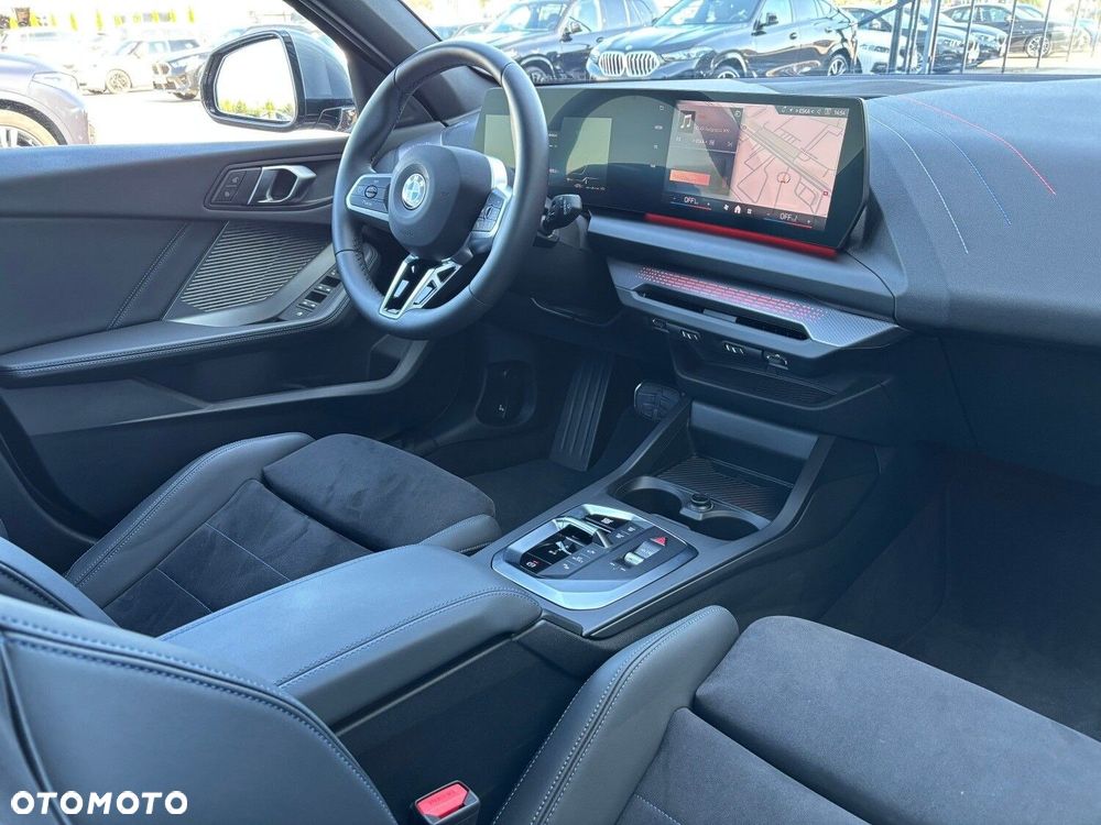 BMW Seria 1 - 32