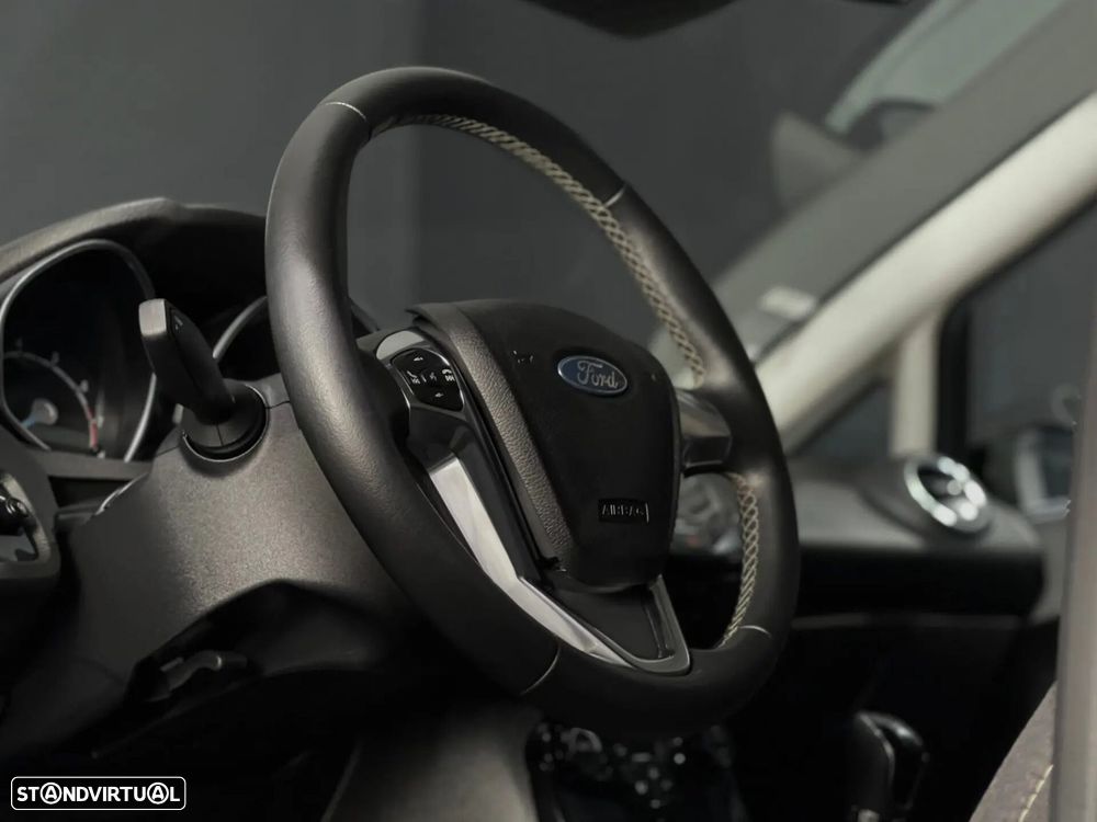 Ford Fiesta - 5