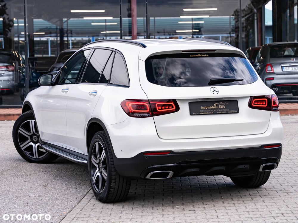 Mercedes-Benz GLC 220 d 4Matic 9G-TRONIC Exclusive - 4