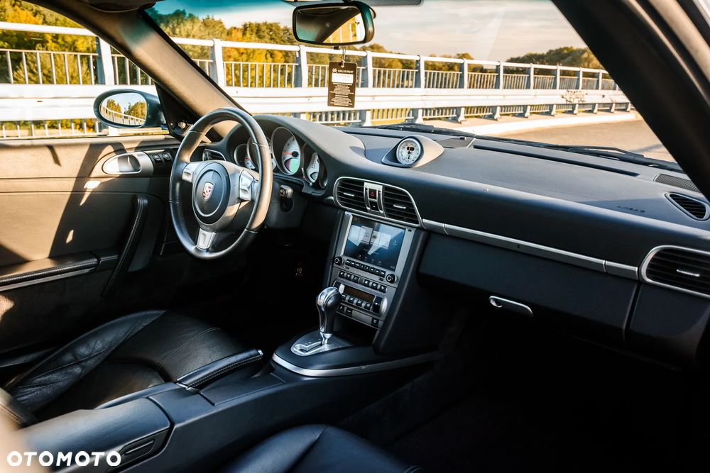 Porsche 911 Carrera S Tiptronic - 13