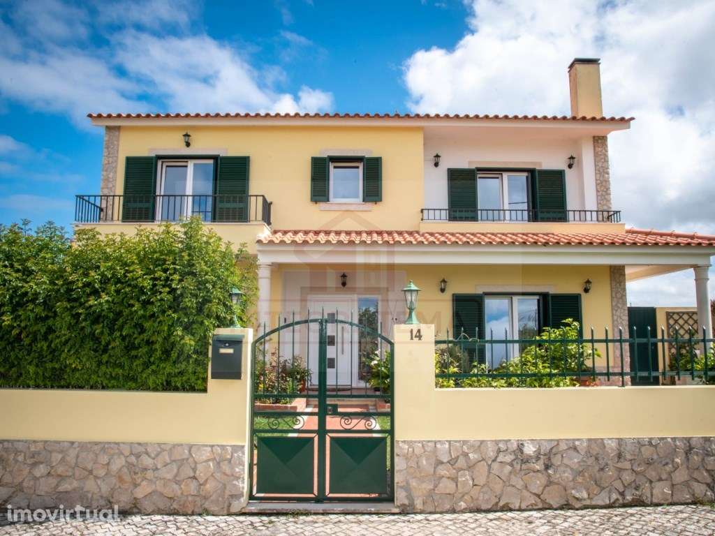 Moradia tradicional com 4 quartos e piscina aquecida no Chão da Parada - Grande imagem: 2/16