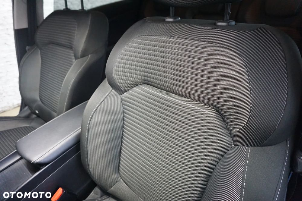 Renault Scenic - 25