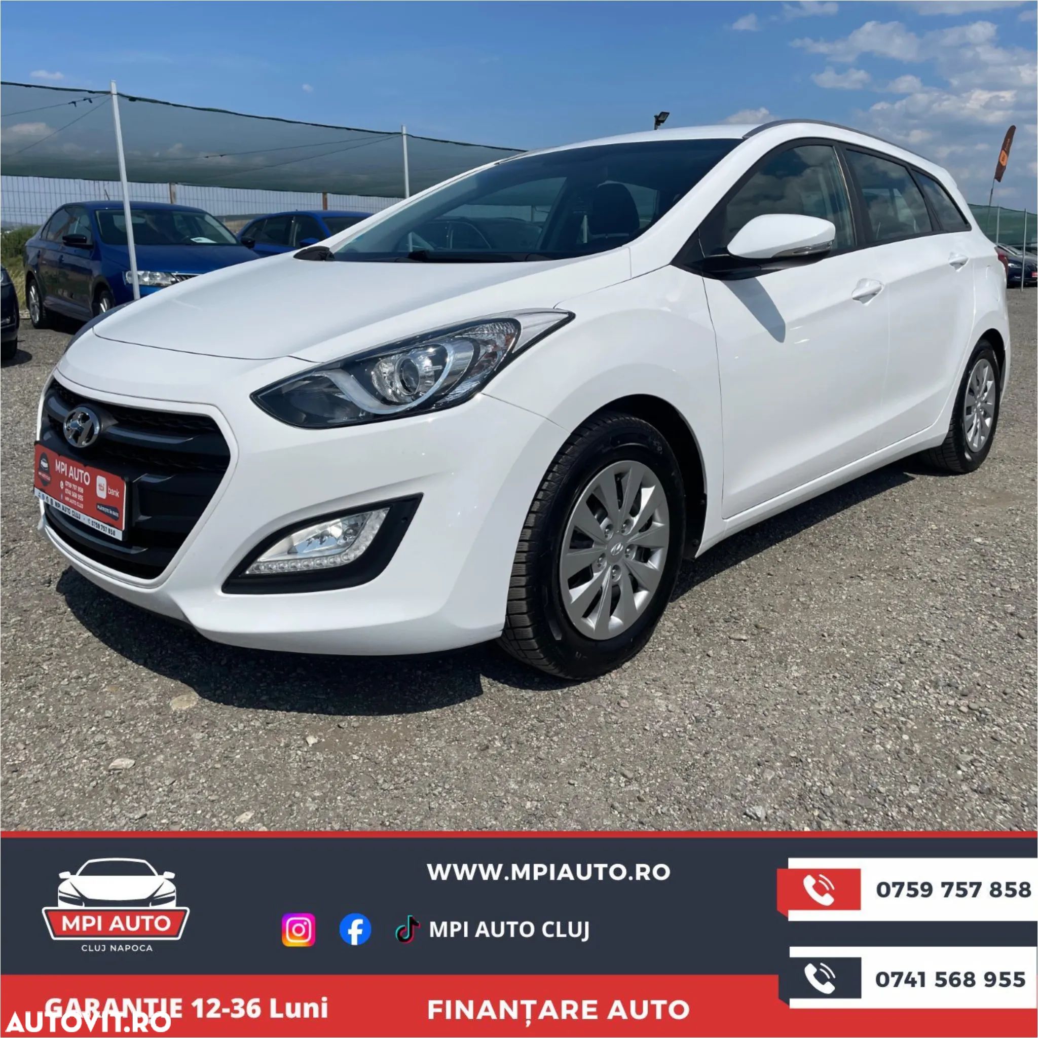 Hyundai i30 blue Kombi 1.6 CRDi Passion - 1