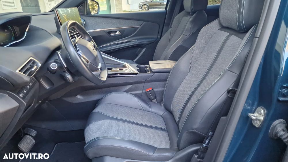 Peugeot 3008 PHEV 300 EAT8 4X4 Allure Pack - 22