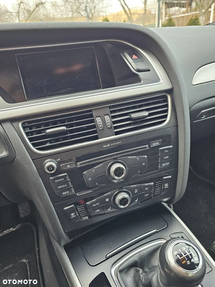 Audi A4 Avant - 5