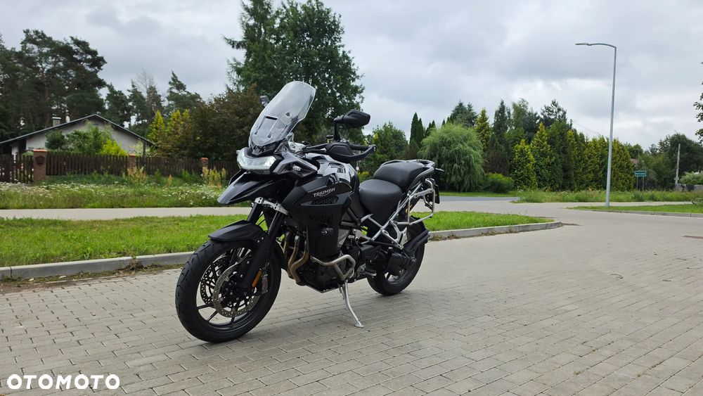 Triumph Tiger - 9