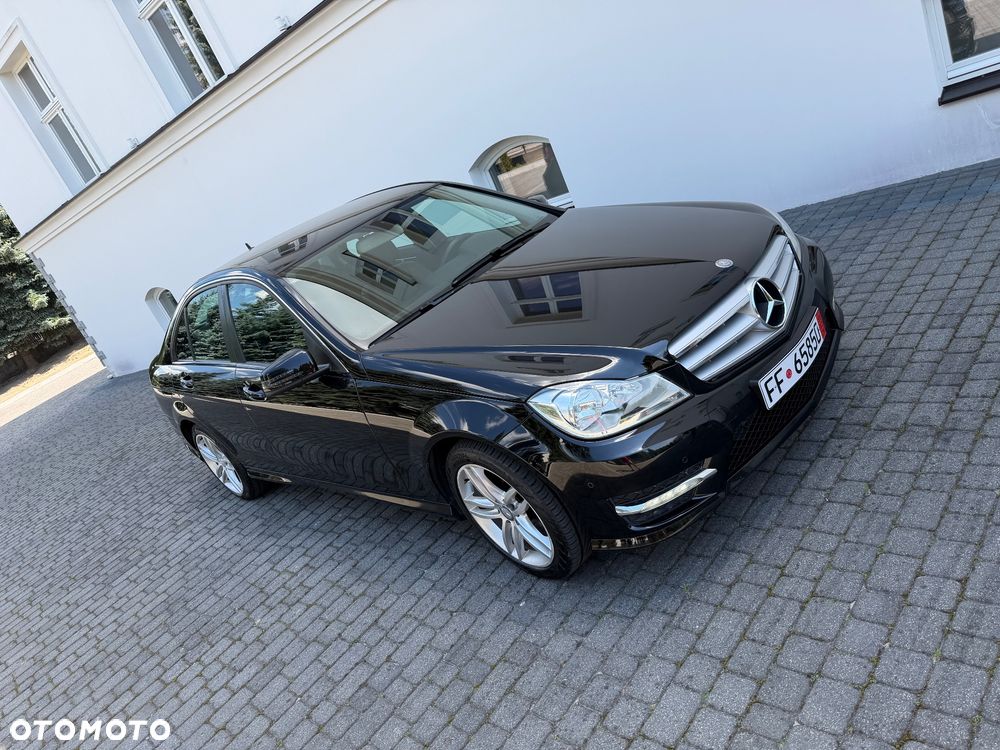 Mercedes-Benz Klasa C 220 CDI DPF Automatik Avantgarde - 2