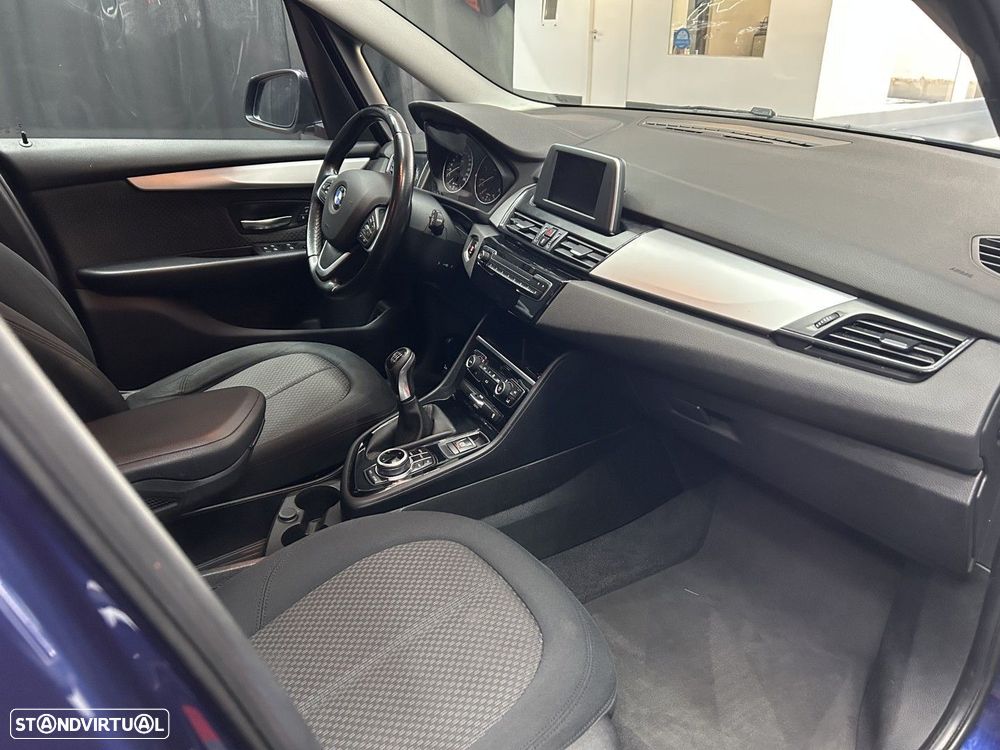 BMW 216 Gran Tourer d Advantage — fotografia 8