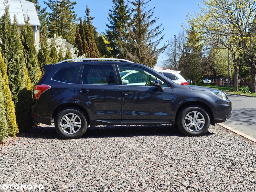Subaru Forester 2.0i Comfort Lineartronic - 4