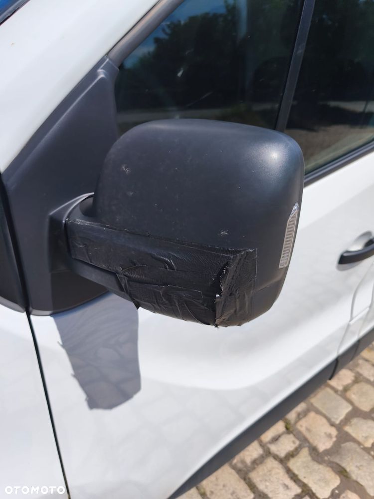 Renault trafic - 17