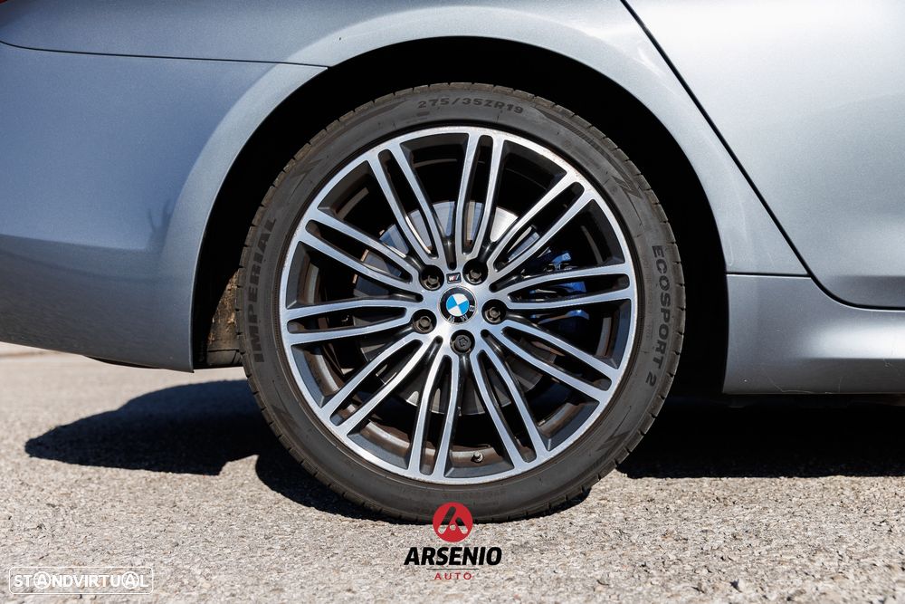 BMW 530 e iPerformance Pack M - 22