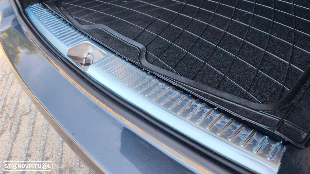 Mercedes-Benz C 250 BlueTEC Avantgarde Aut. - 32