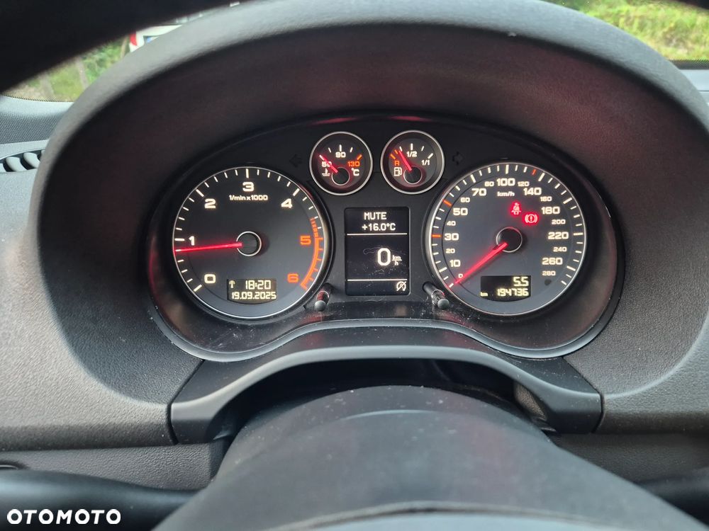 Audi A3 Sportback 2.0 TDI DPF quattro Ambition - 12