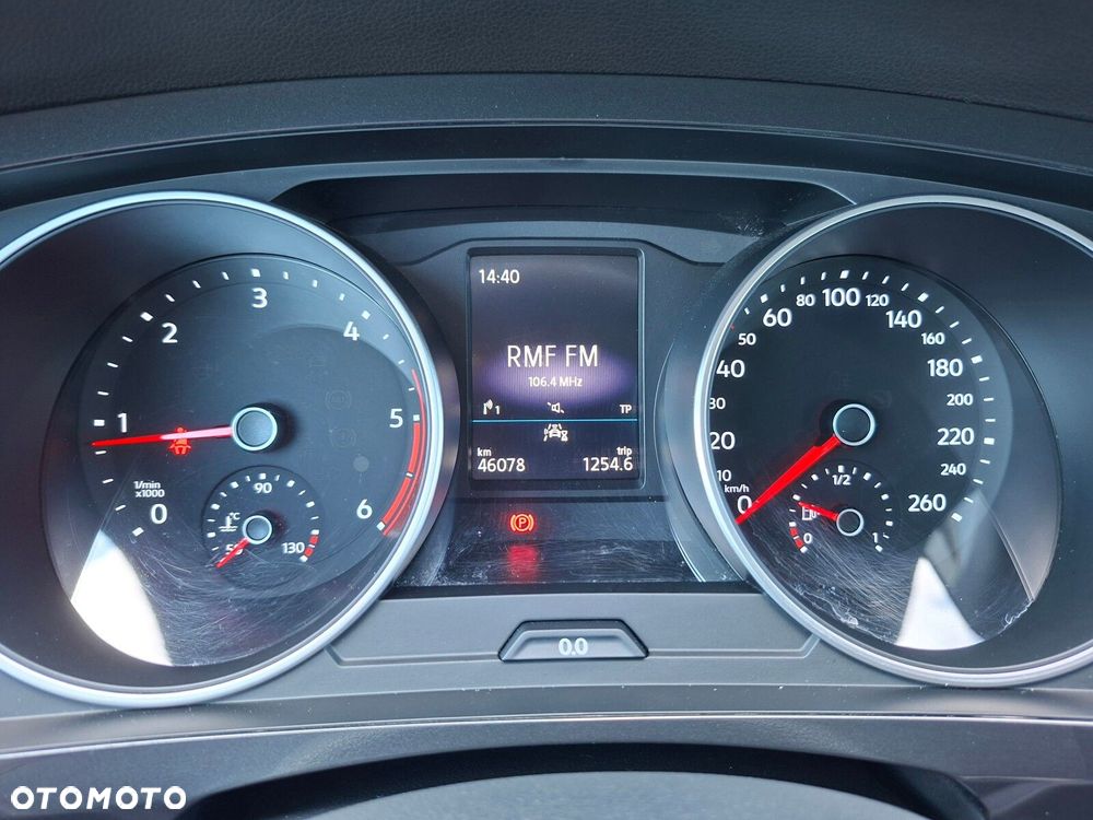 Volkswagen Tiguan - 19