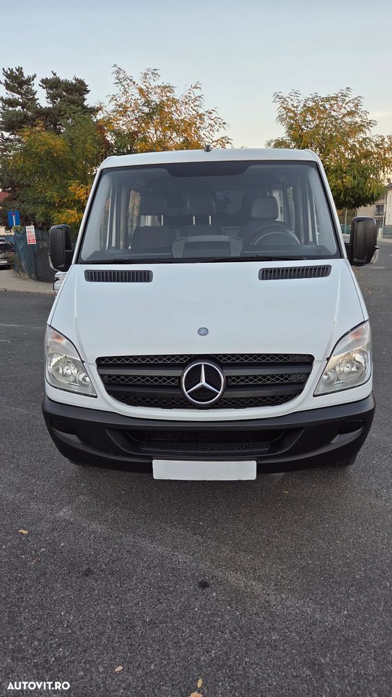 Mercedes-Benz Sprinter - 25