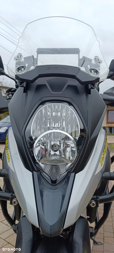 Suzuki V-STROM - 20