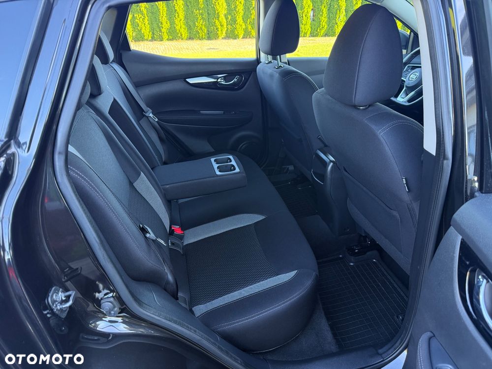Nissan Qashqai 1.2 DIG-T N-Vision - 15