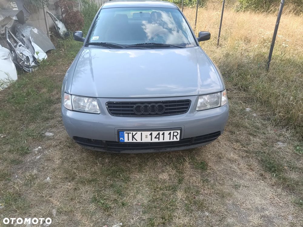Audi A3 Sportback - 1