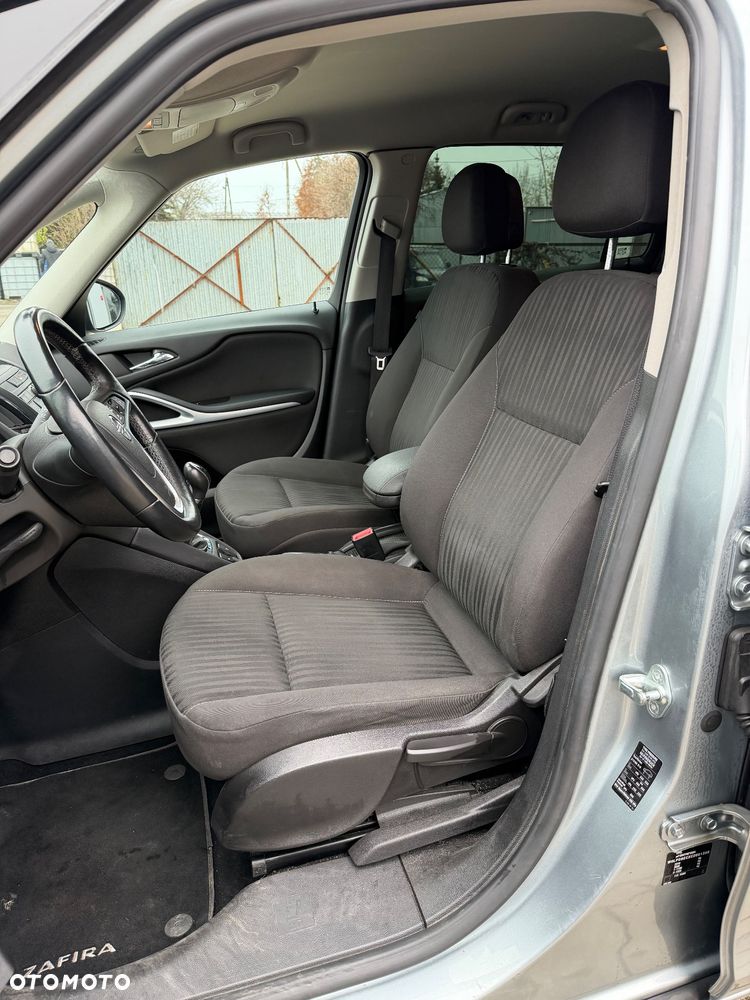 Opel Zafira - 6