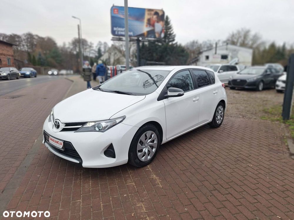 Toyota Auris 1.33 Dual-VVT-i - 3
