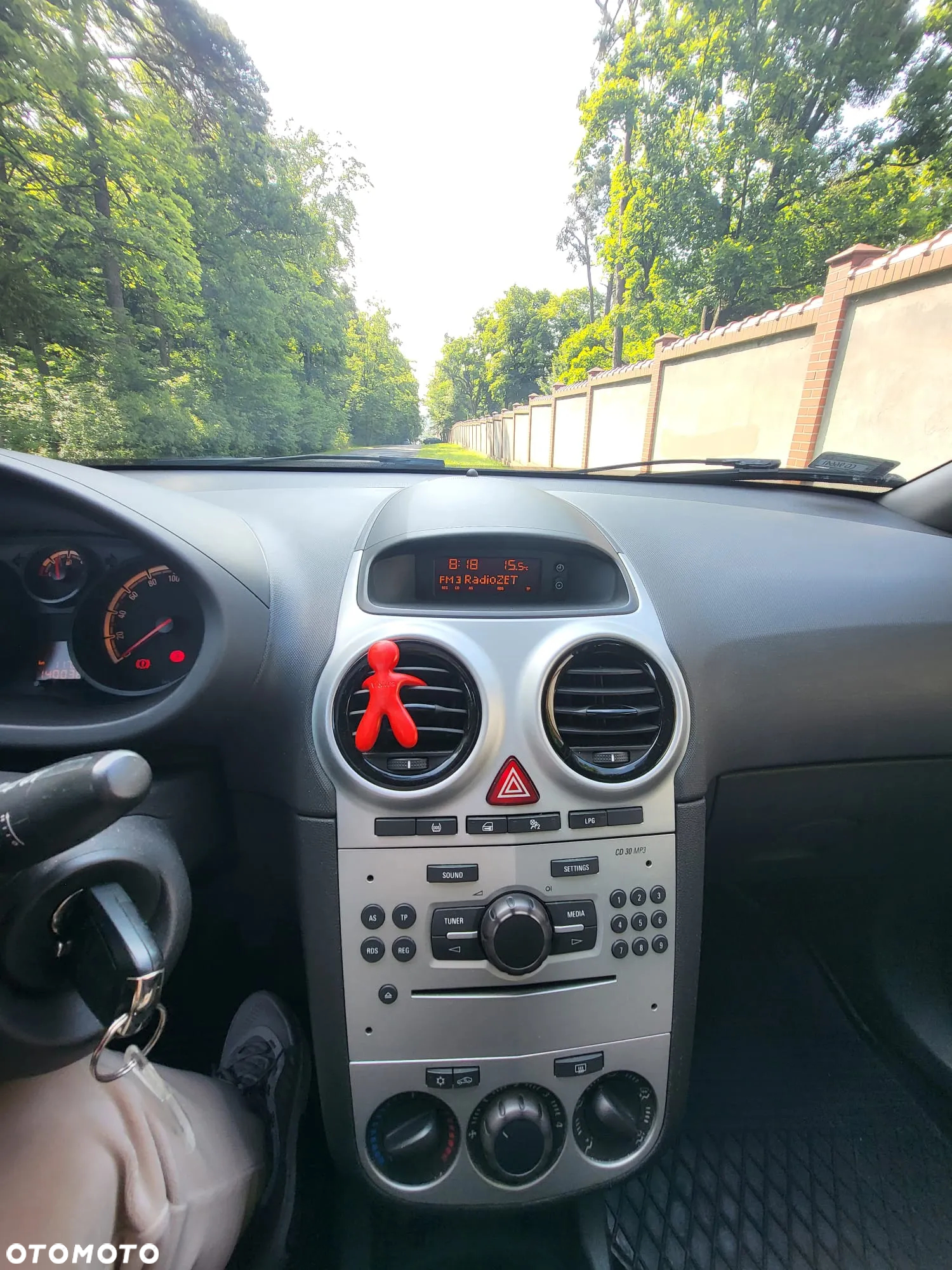 Opel Corsa - 10