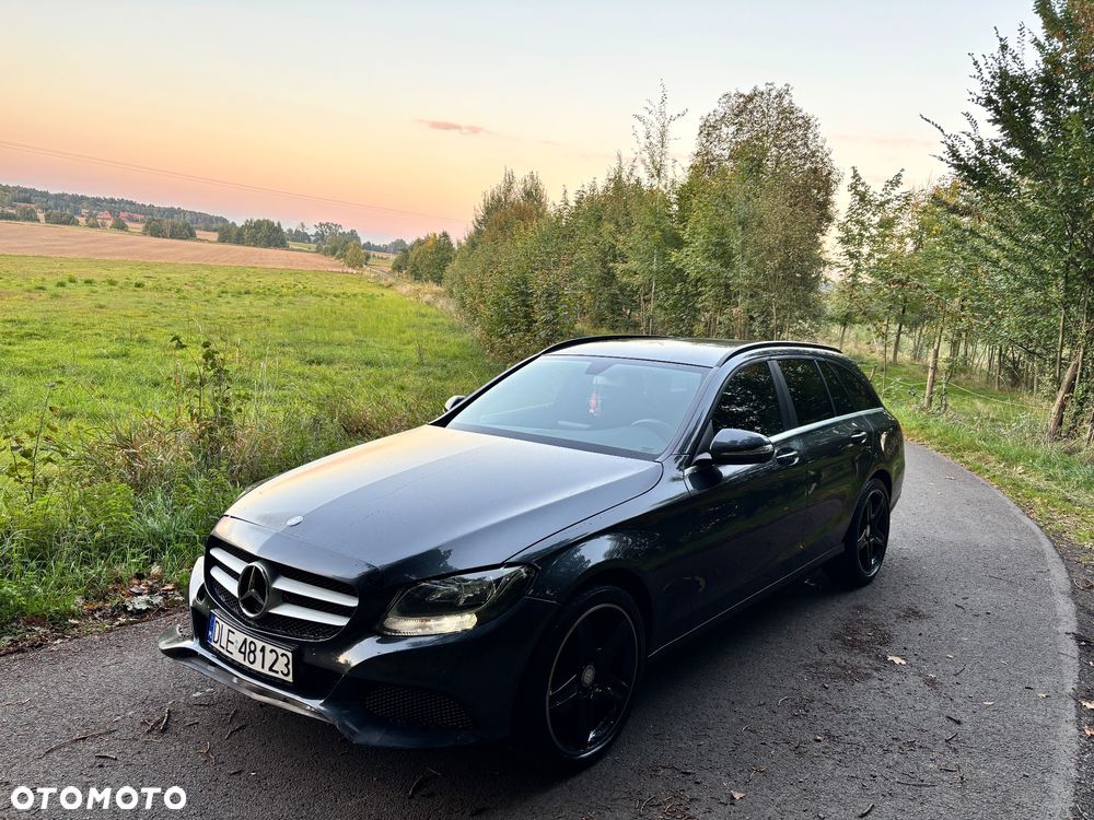 Mercedes-Benz Klasa C 220 (BlueTEC) d T 7G-TRONIC Avantgarde - 4
