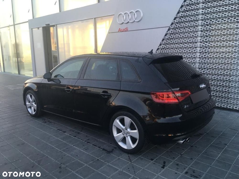 Audi A3 Sportback - 10