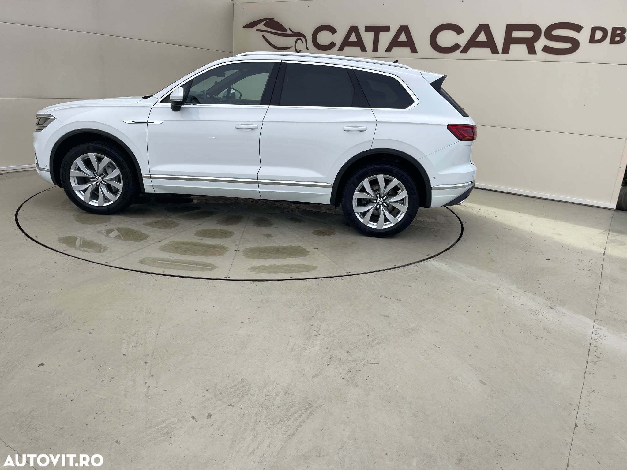 Volkswagen Touareg 3.0 V6 TDI 4Motion DPF Automatik Elegance - 7