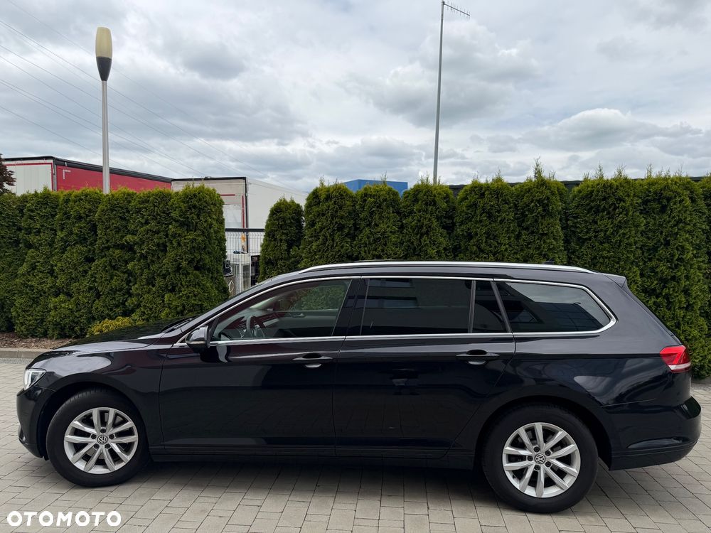 Volkswagen Passat 2.0 TDI (BlueMotion Technology) DSG Comfortline - 14