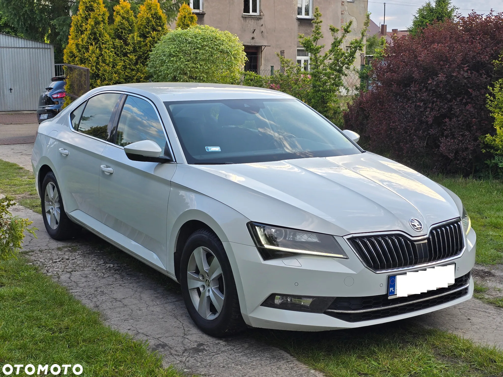Skoda Superb 2.0 TDI Sportline DSG - 22