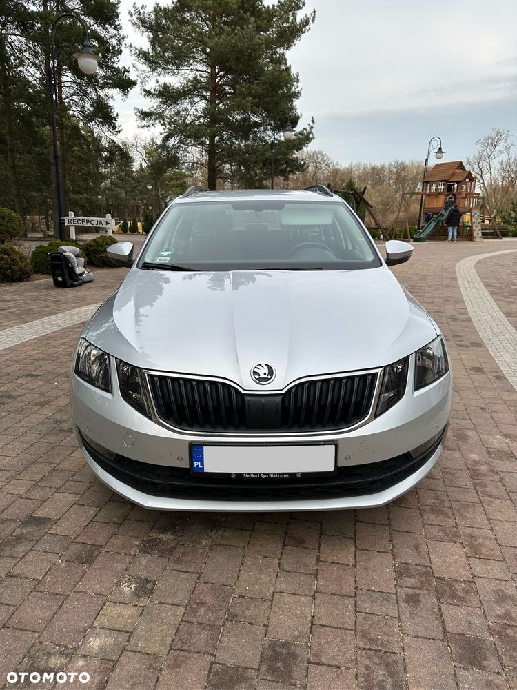 Skoda Octavia 1.6 TDI Ambition - 2