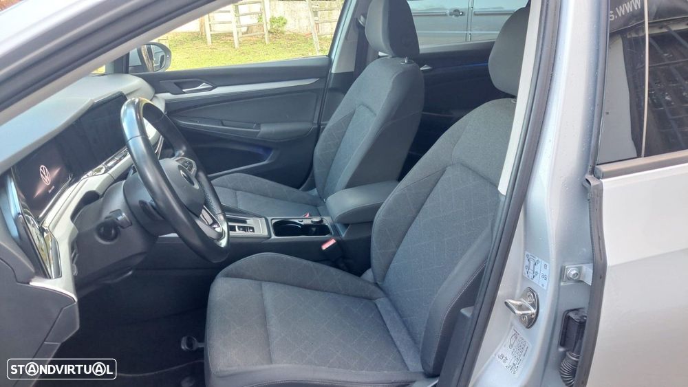 VW Golf Variant 2.0 TDi Executive DSG - 8