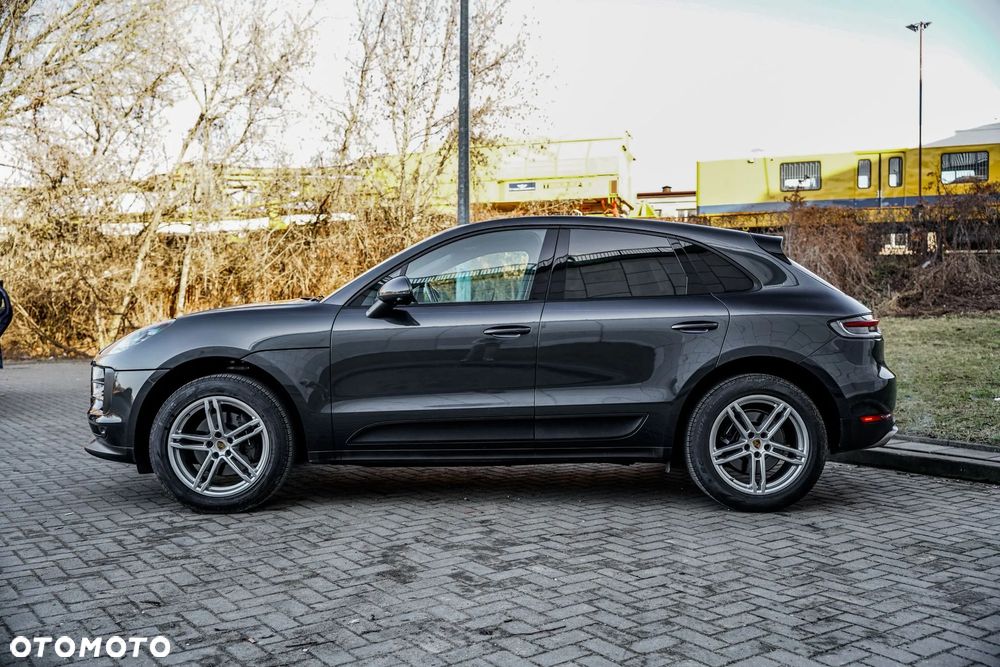 Porsche Macan - 13