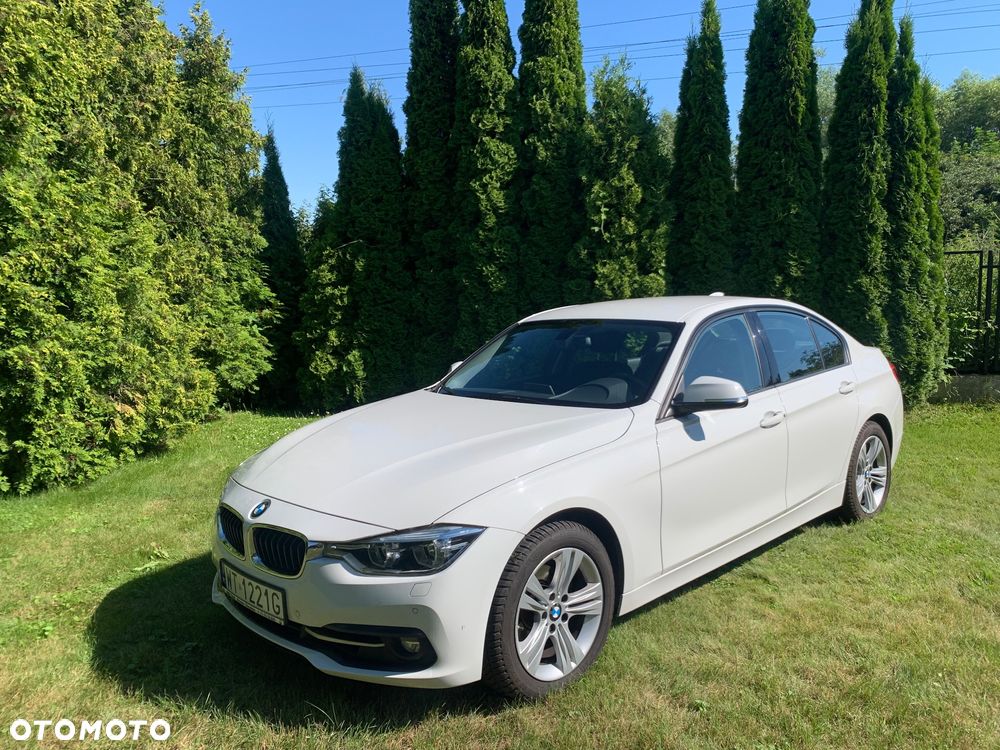 BMW Seria 3 318i - 13