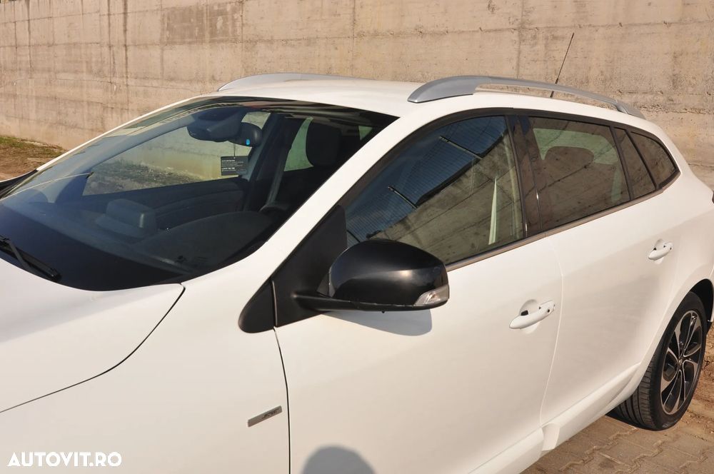 Renault Megane ENERGY dCi 130 BOSE EDITION - 11