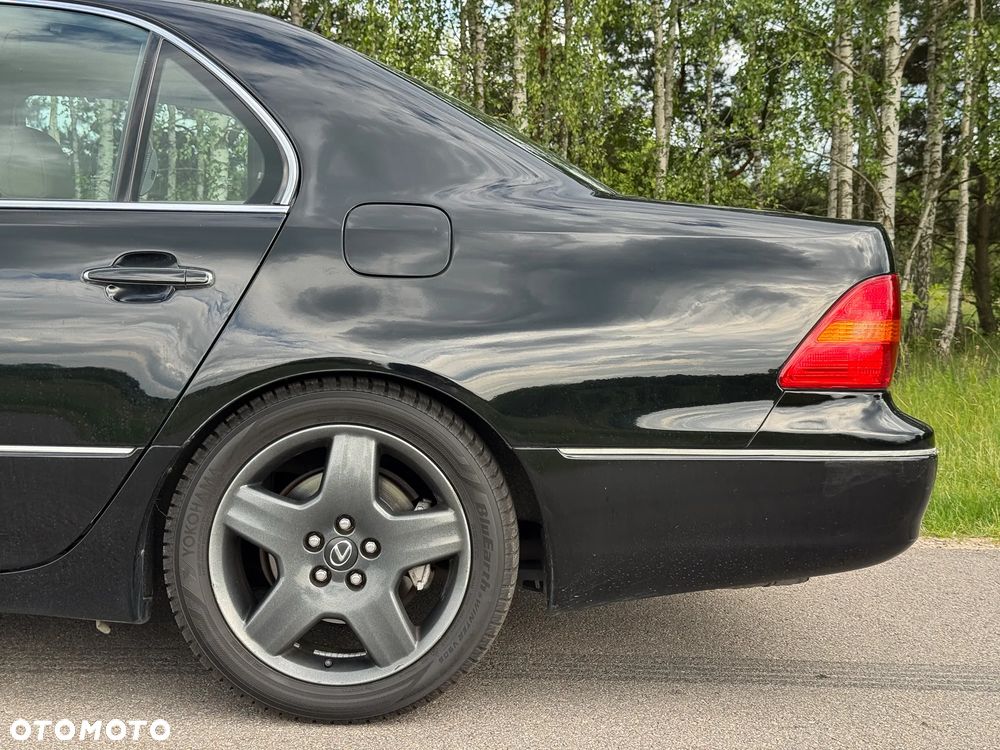 Lexus LS High Class - 19