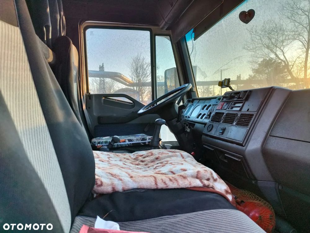 Iveco 80E210 - 4