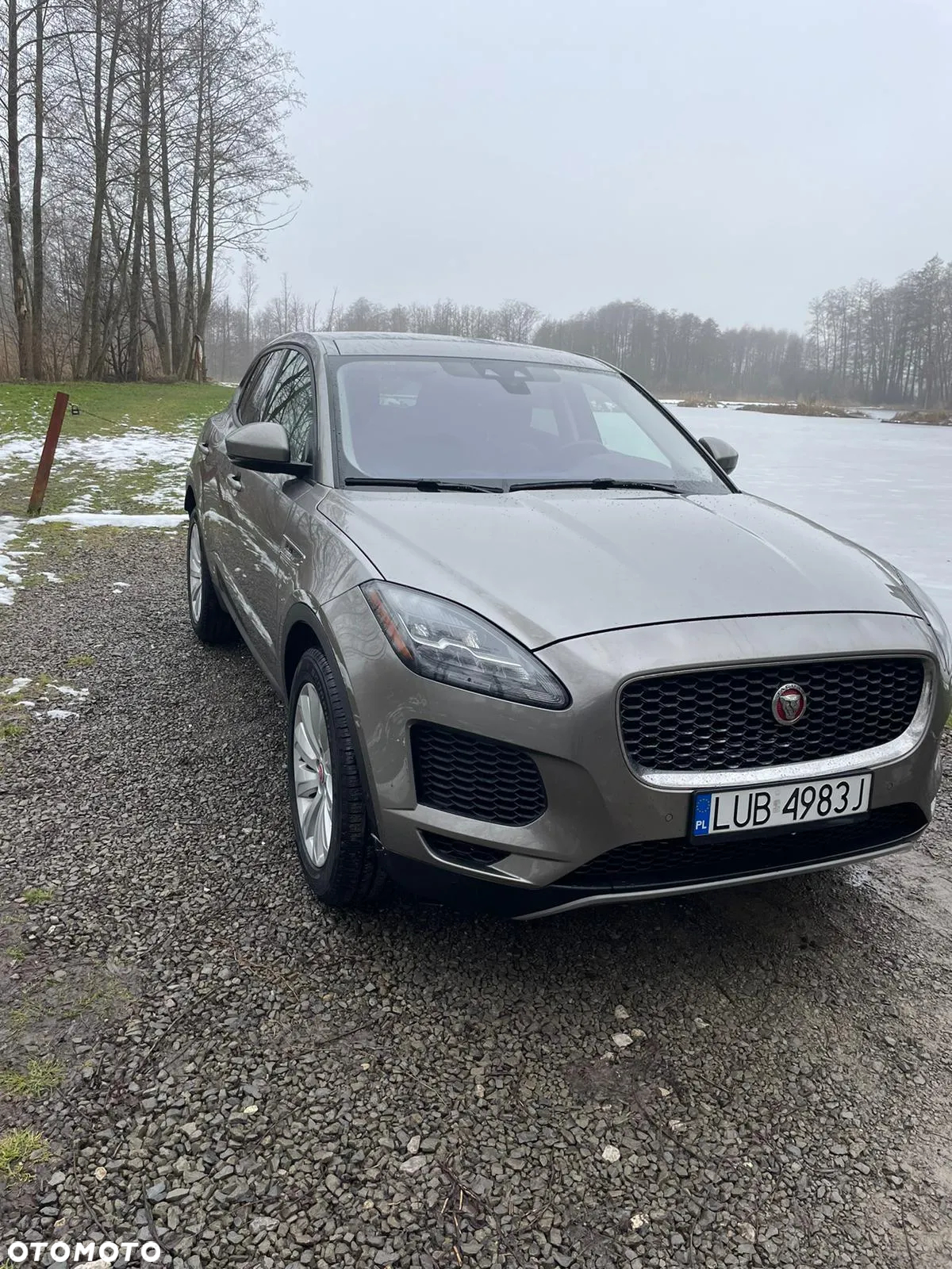 Jaguar E-Pace 2.0 i4P AWD R-Dynamic S - 3