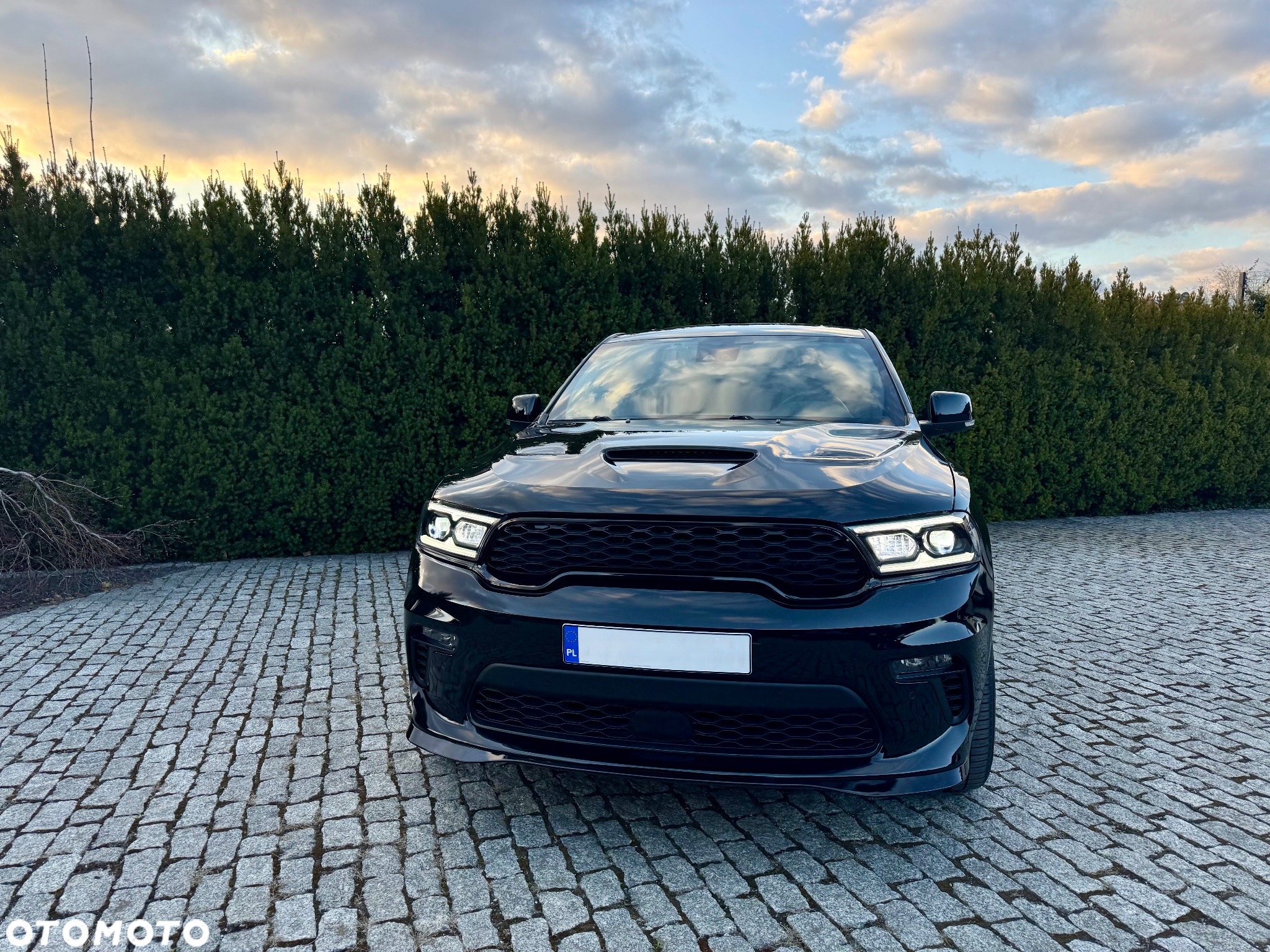Dodge Durango 6.4 SRT - 7
