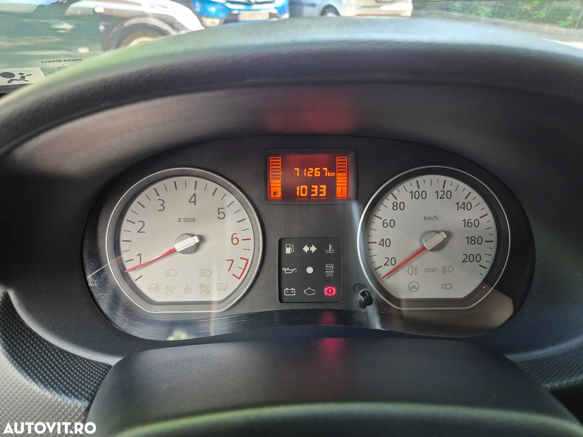 Dacia Logan 1.6 16V Laureate - 10