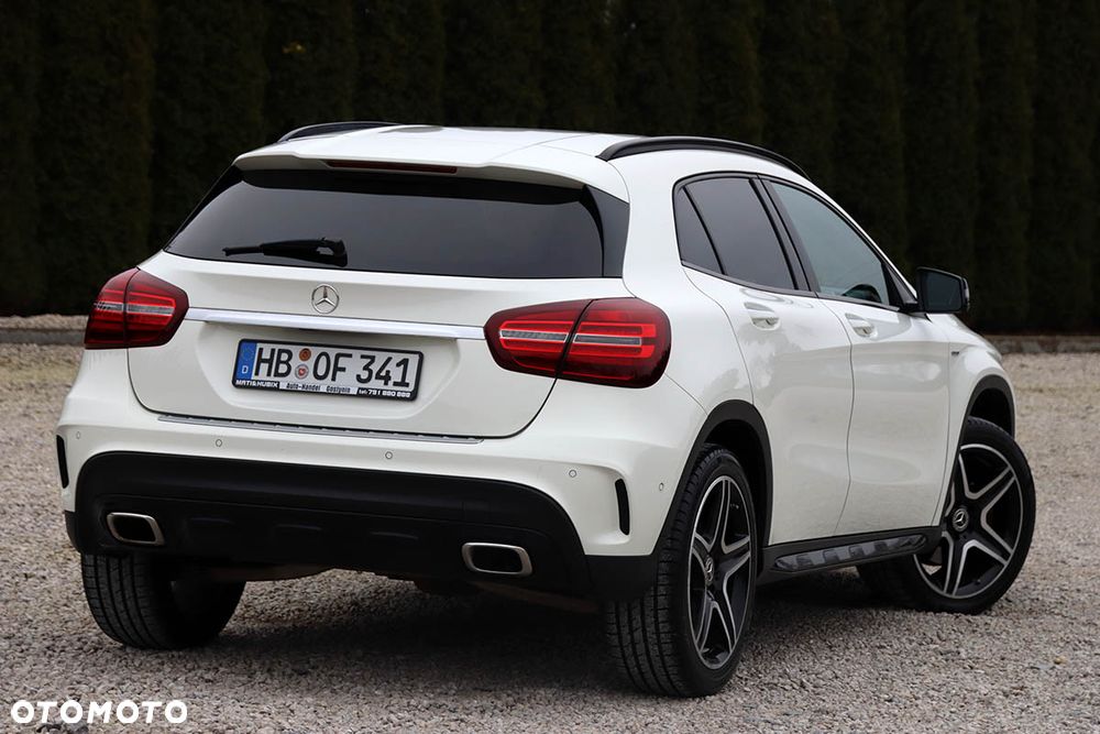 Mercedes-Benz GLA 250 7G-DCT Edition 1 - 4