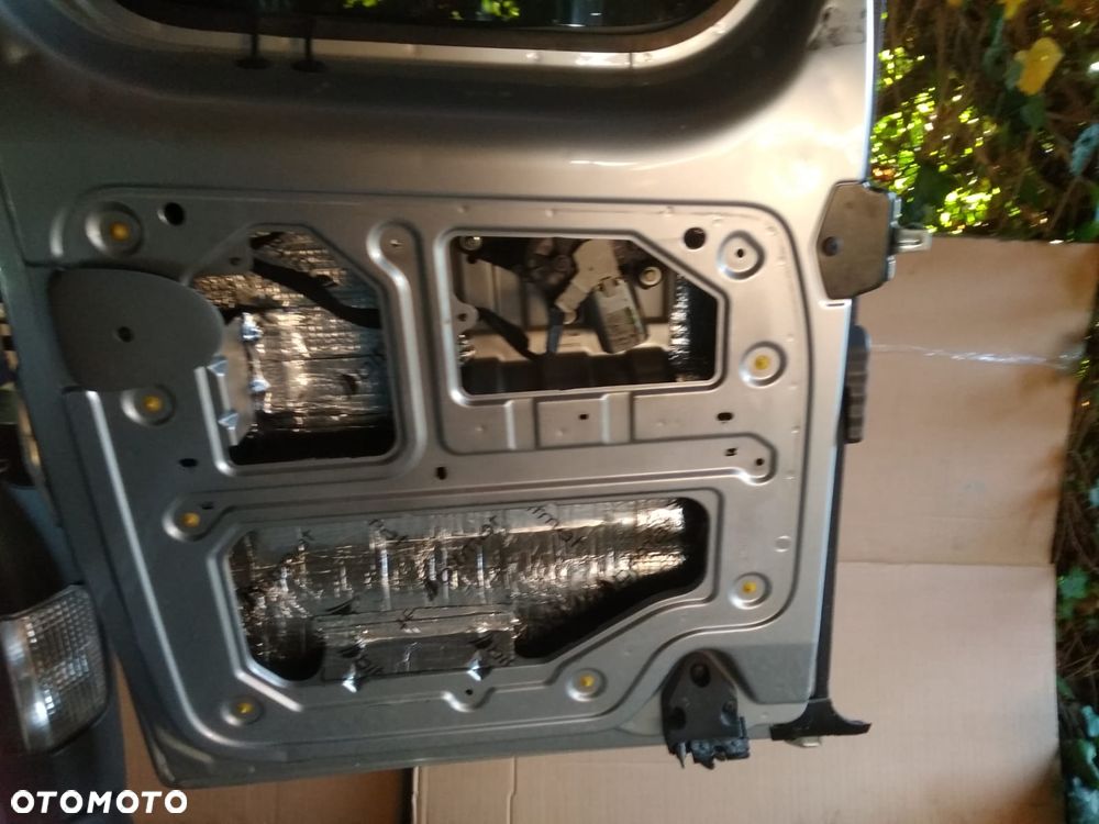 Renault Trafic - 19