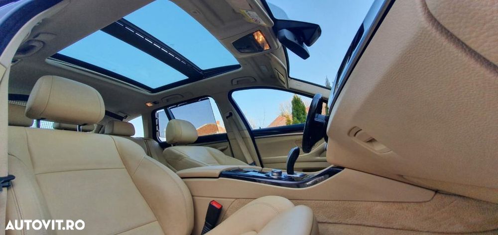 BMW Seria 5 520d Aut. Modern Line - 7